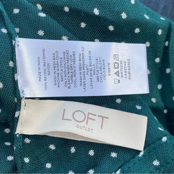 Loft Outlet Ladies Green And White Polka Dot Infinity Scarf cozy boho - Picture 13 of 13